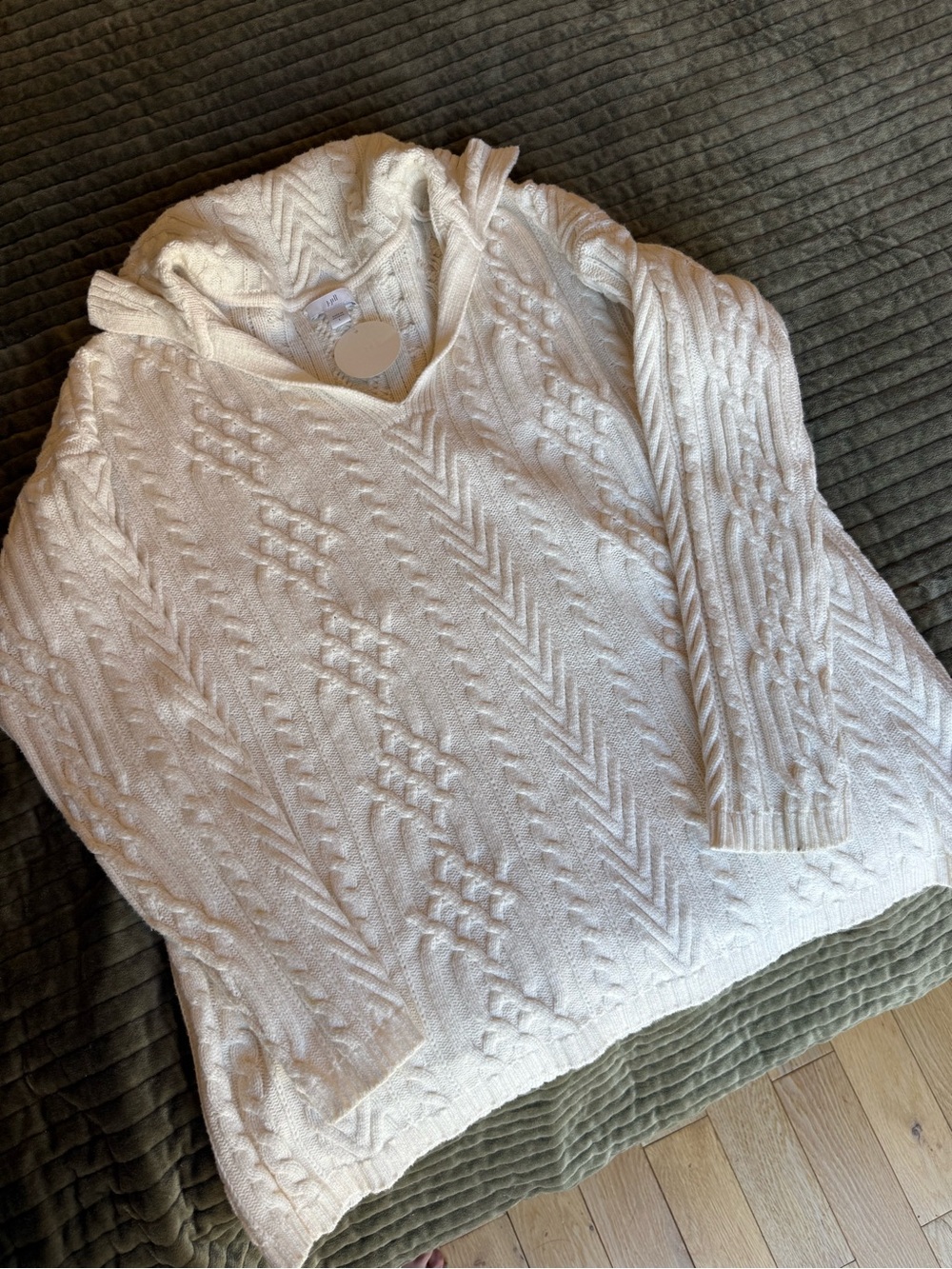 J. Jill Cream Cable-Knit V-Neck Sweater